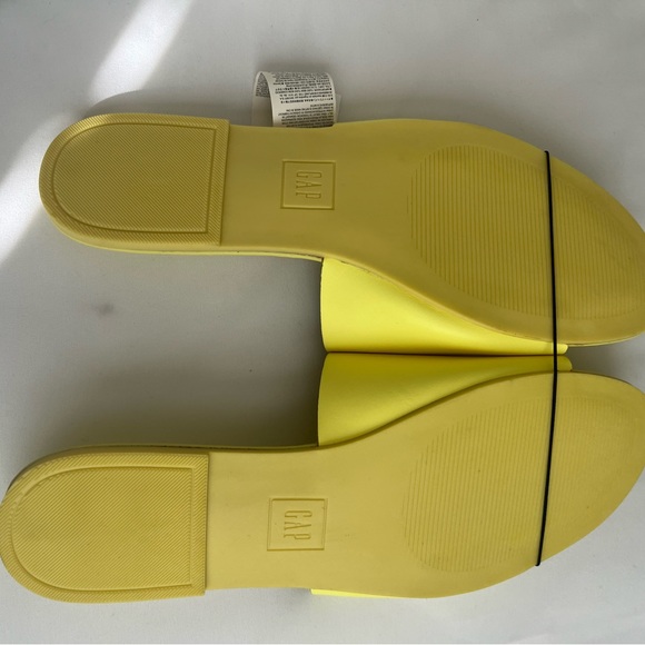 NWT LEATHER SANDALS 8.5 - Picture 2 of 4